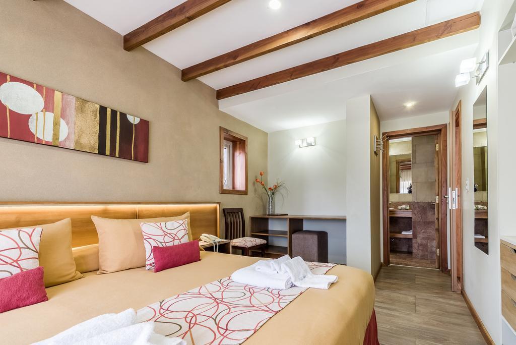 Hosteria Antu Kuyen San Carlos de Bariloche Eksteriør billede